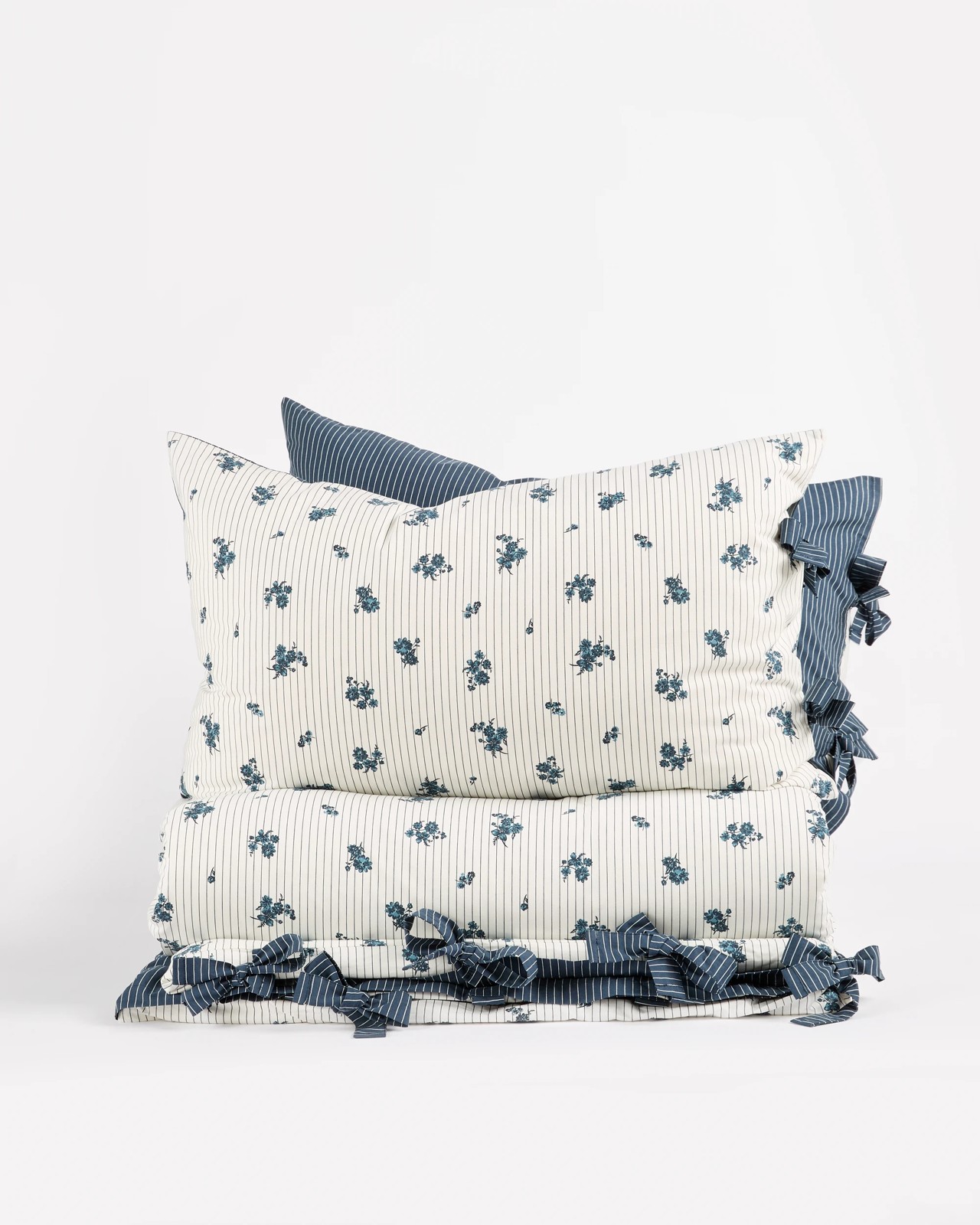 Ezra Floral Pinstripe Australian Cotton Reversible Quilt Cover Set 6 of 6