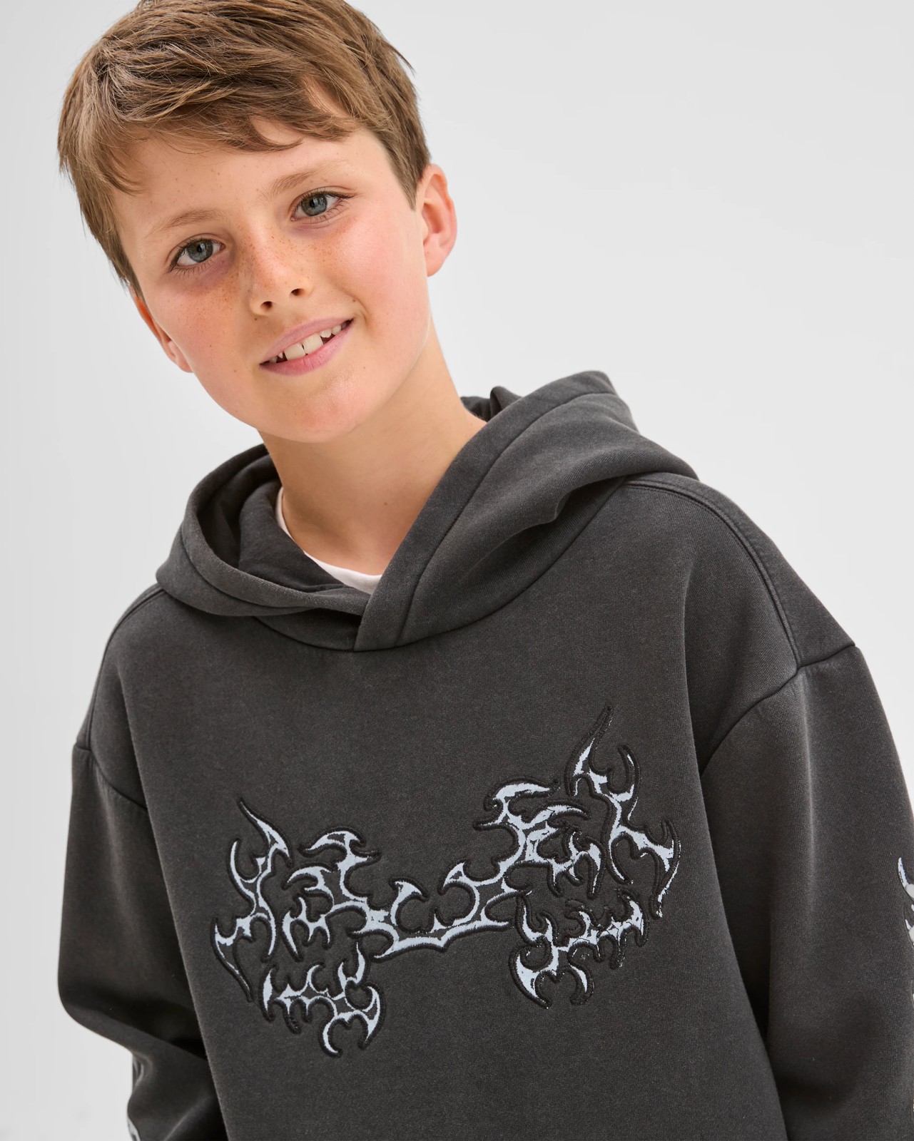 Long Sleeve Sweat Popover Heavyweight Hoodie 3 of 5