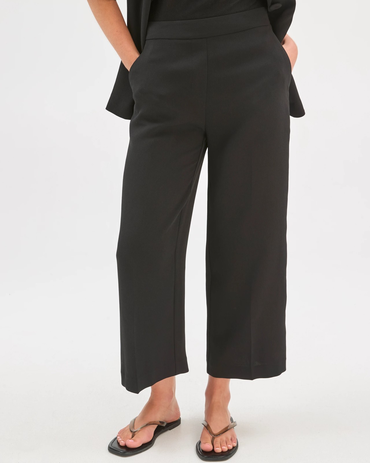 Petites Tailored Cropped Crepe Culotte Pants 2 of 5