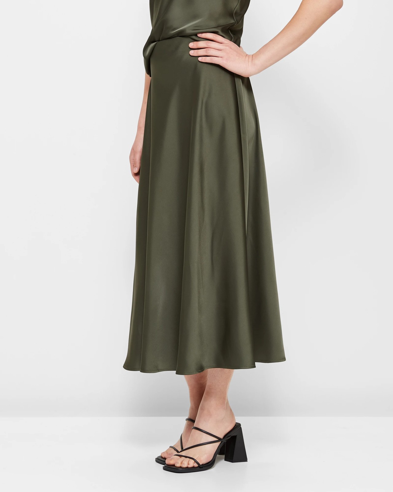 Flare Midi Skirt - 290523 