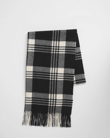 Plaid Woven Scarf