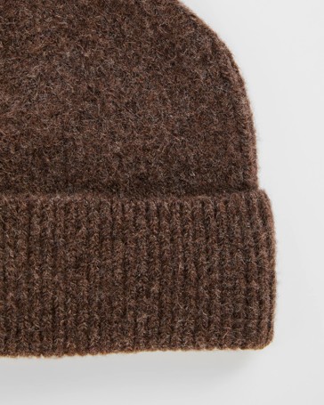 Essential Knit Beanie