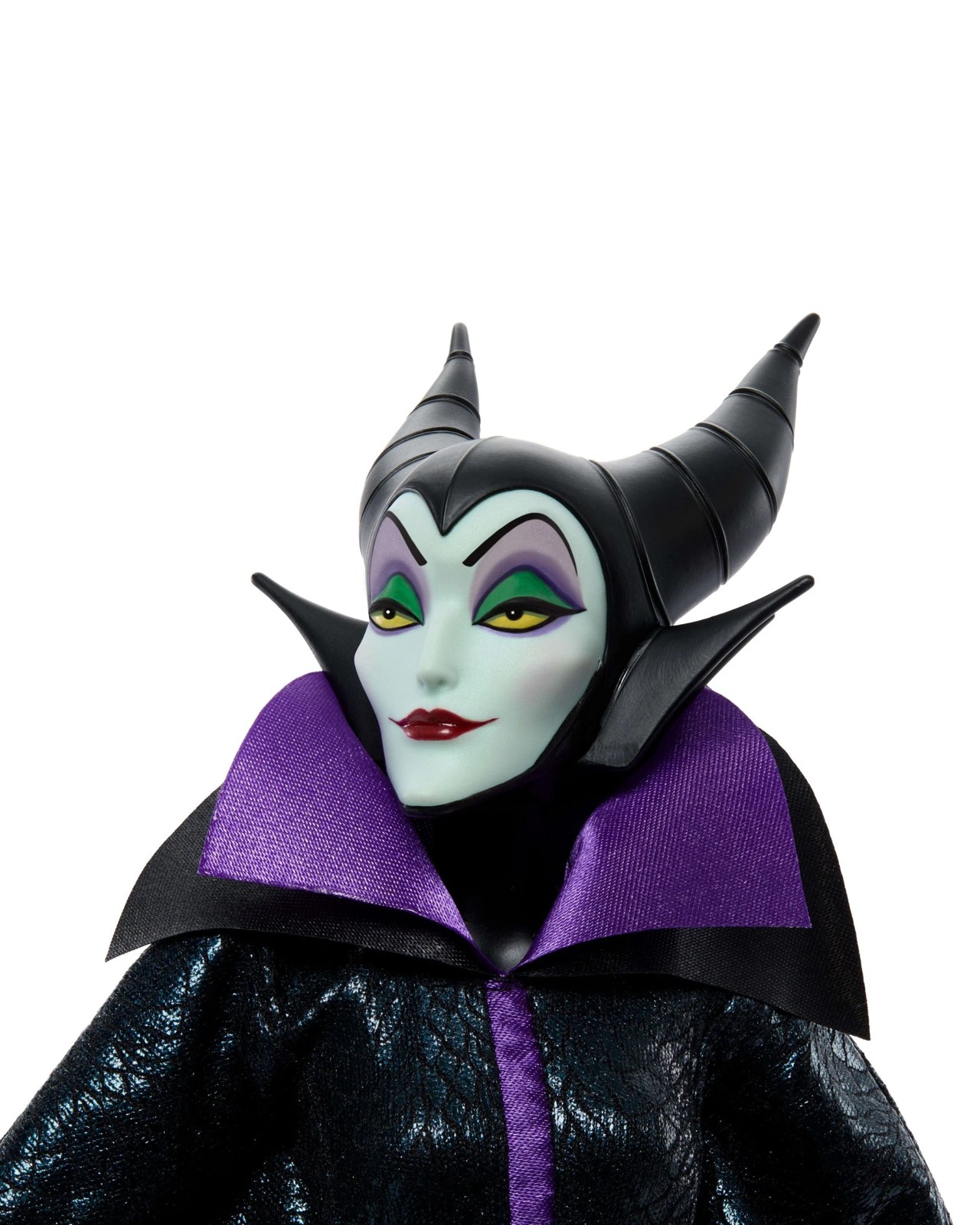 Disney Collector Maleficent Collectible Villains Fashion Doll in Signature Look 5 of 6