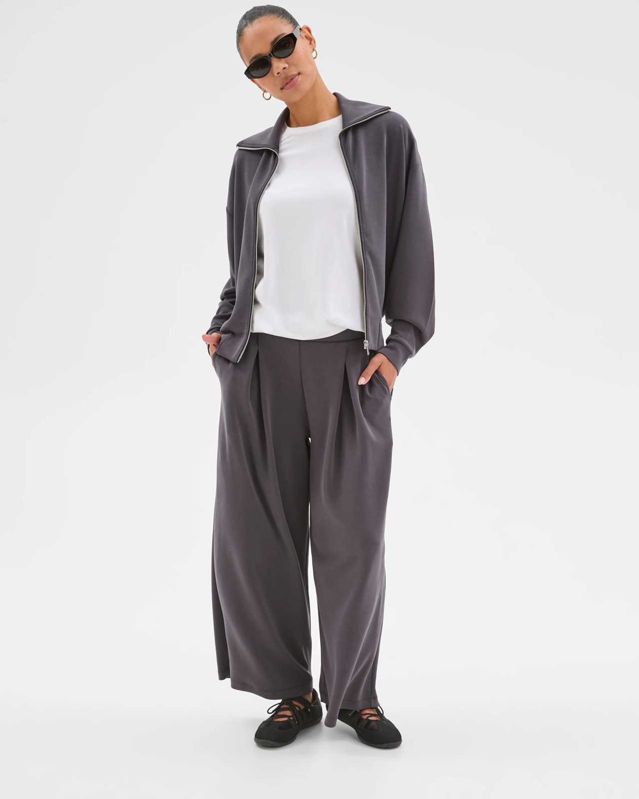 Active Movement Zip Through Jacket - Charcoal 4 of 5