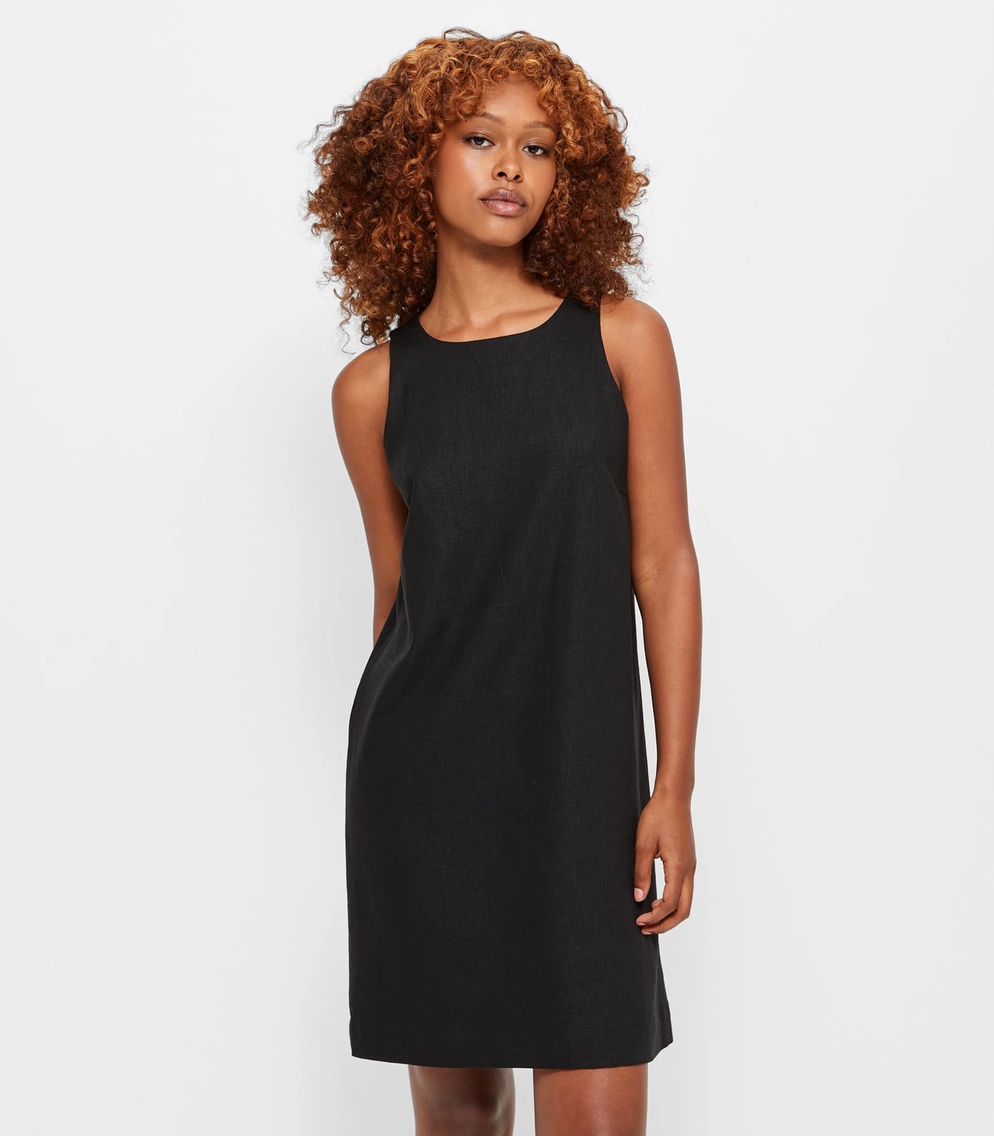 Black a best sale line shift dress