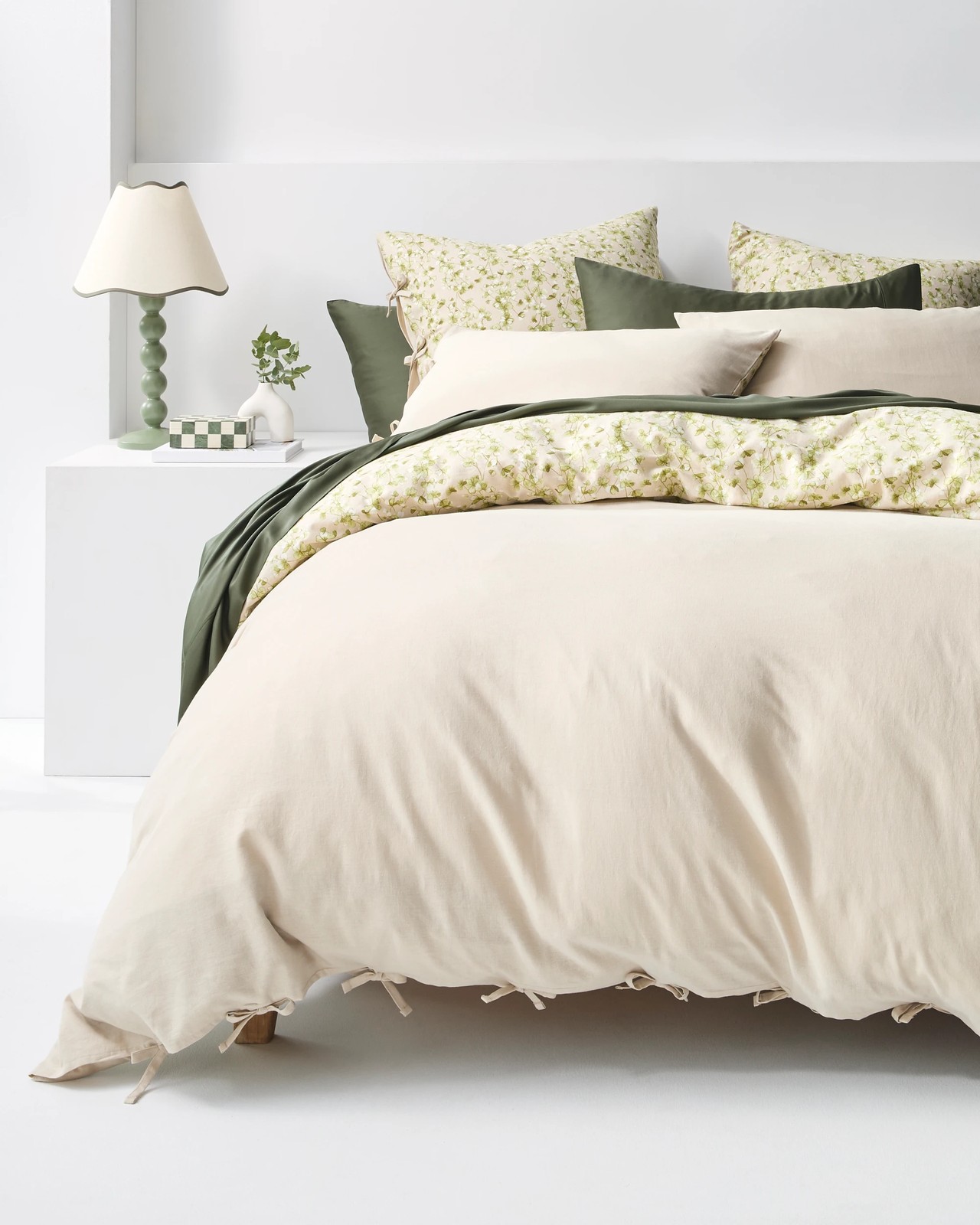 Cleo Clover Linen/Cotton Quilt Cover Set 2 of 6