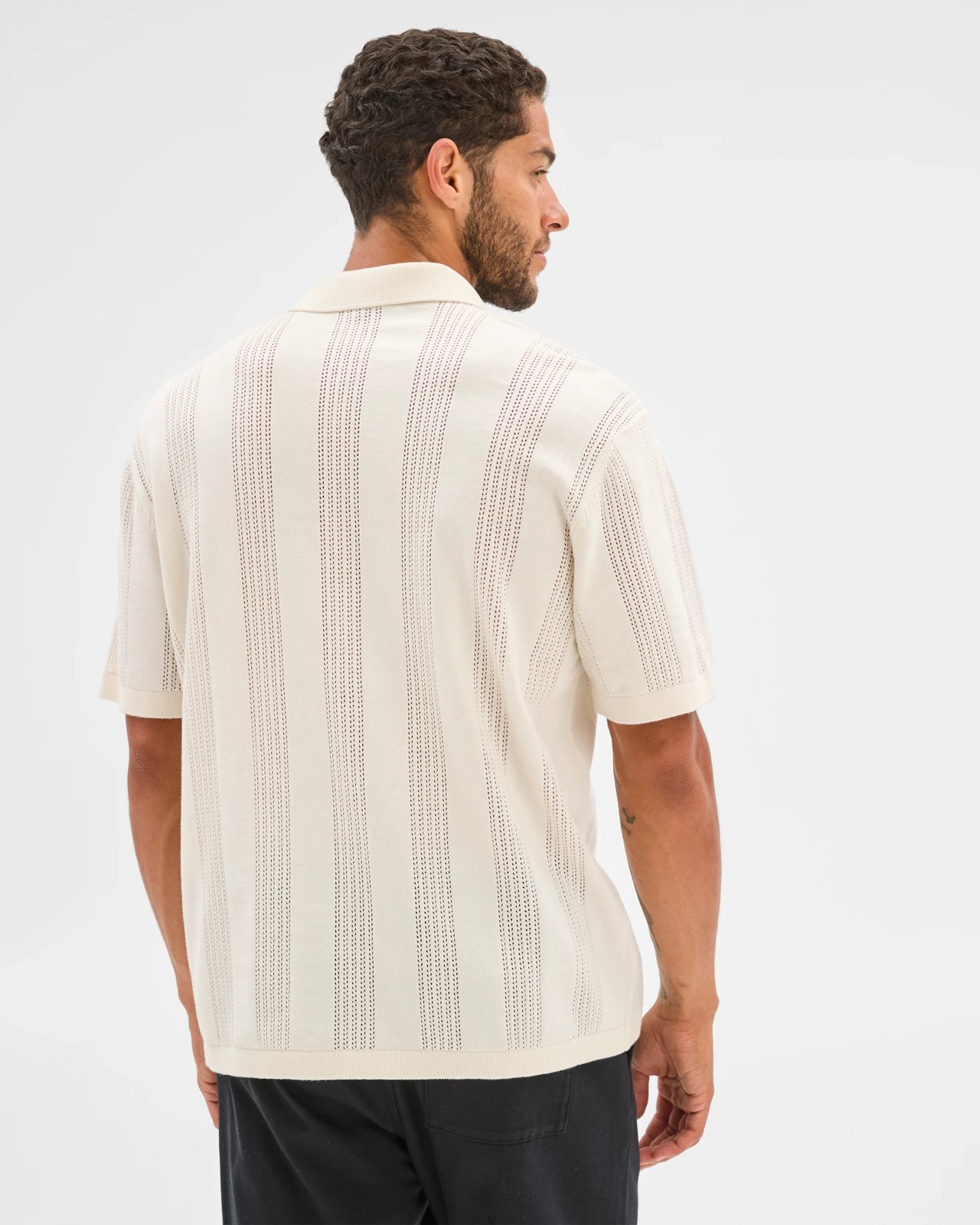 415_71660264_5+415T7166