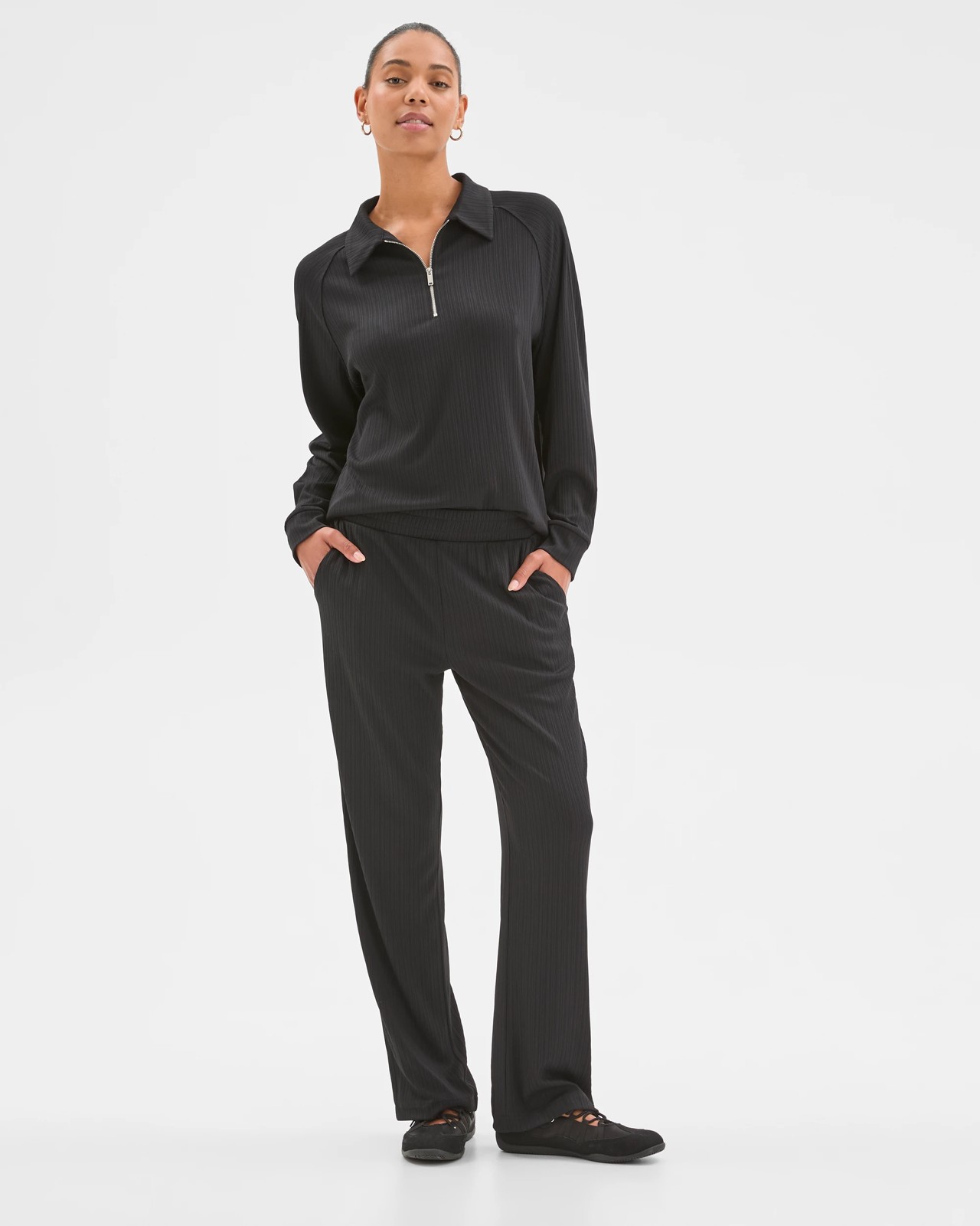 Active Wide Leg Plisse Pants 2 of 6