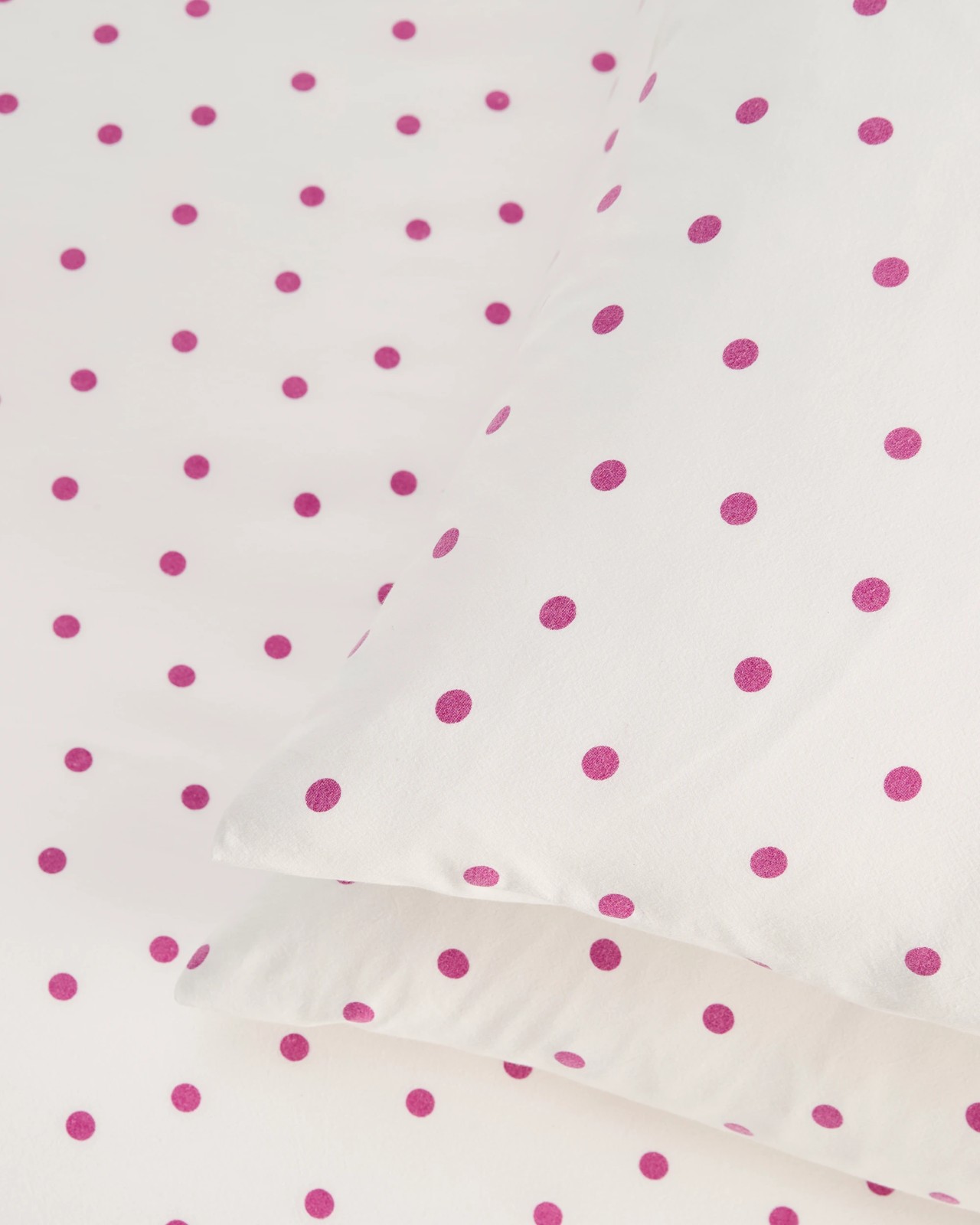 Arlo Polka Dot Stonewash Cotton Fitted Sheet 2 of 5