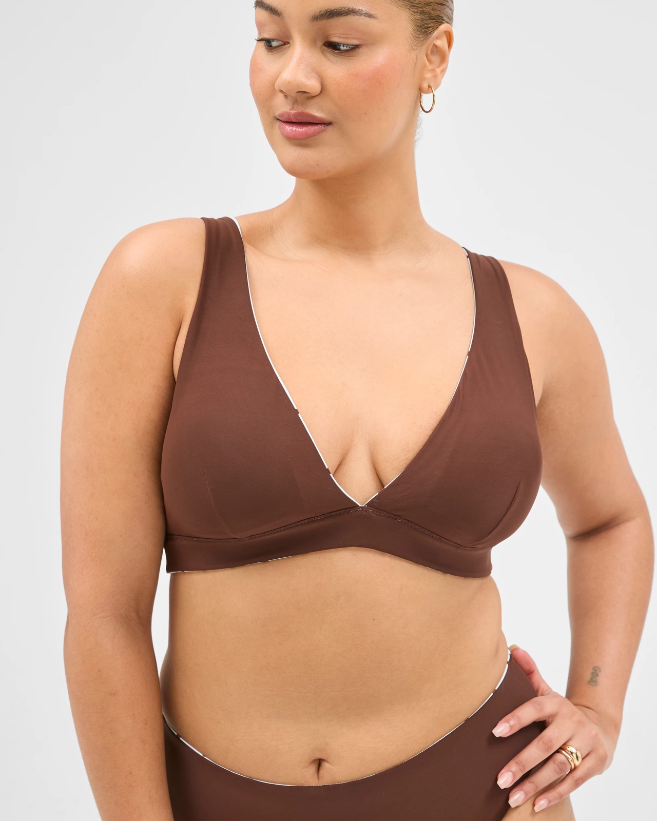 230_73138129_14+230T7313