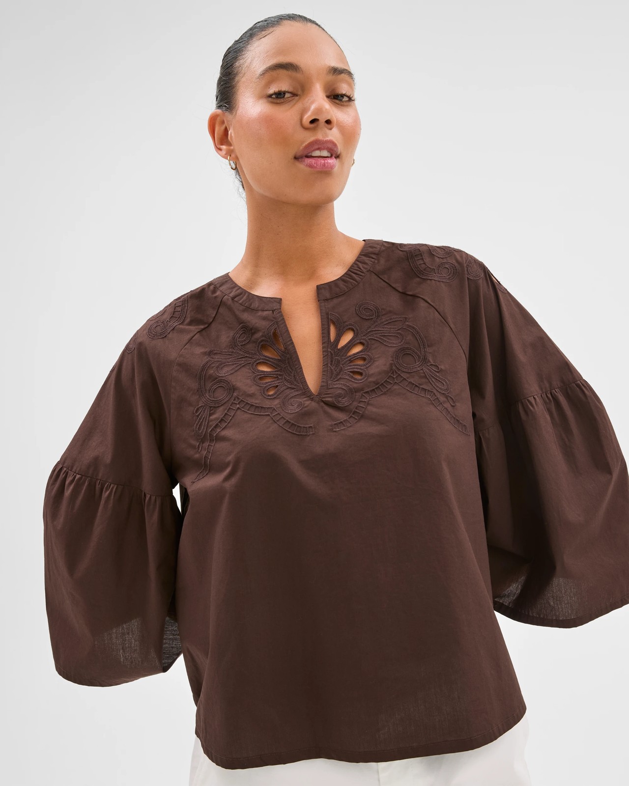 225_71806532_2+225T7180