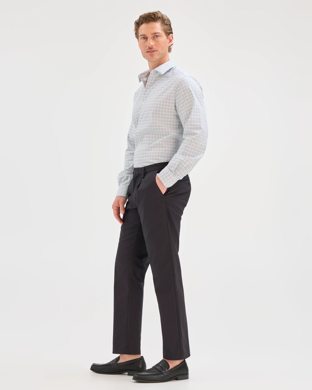 Preview Chino Pants - Black 2 of 6