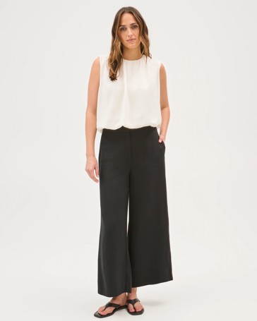 Preview Sleeveless Bubble Hem Blouse