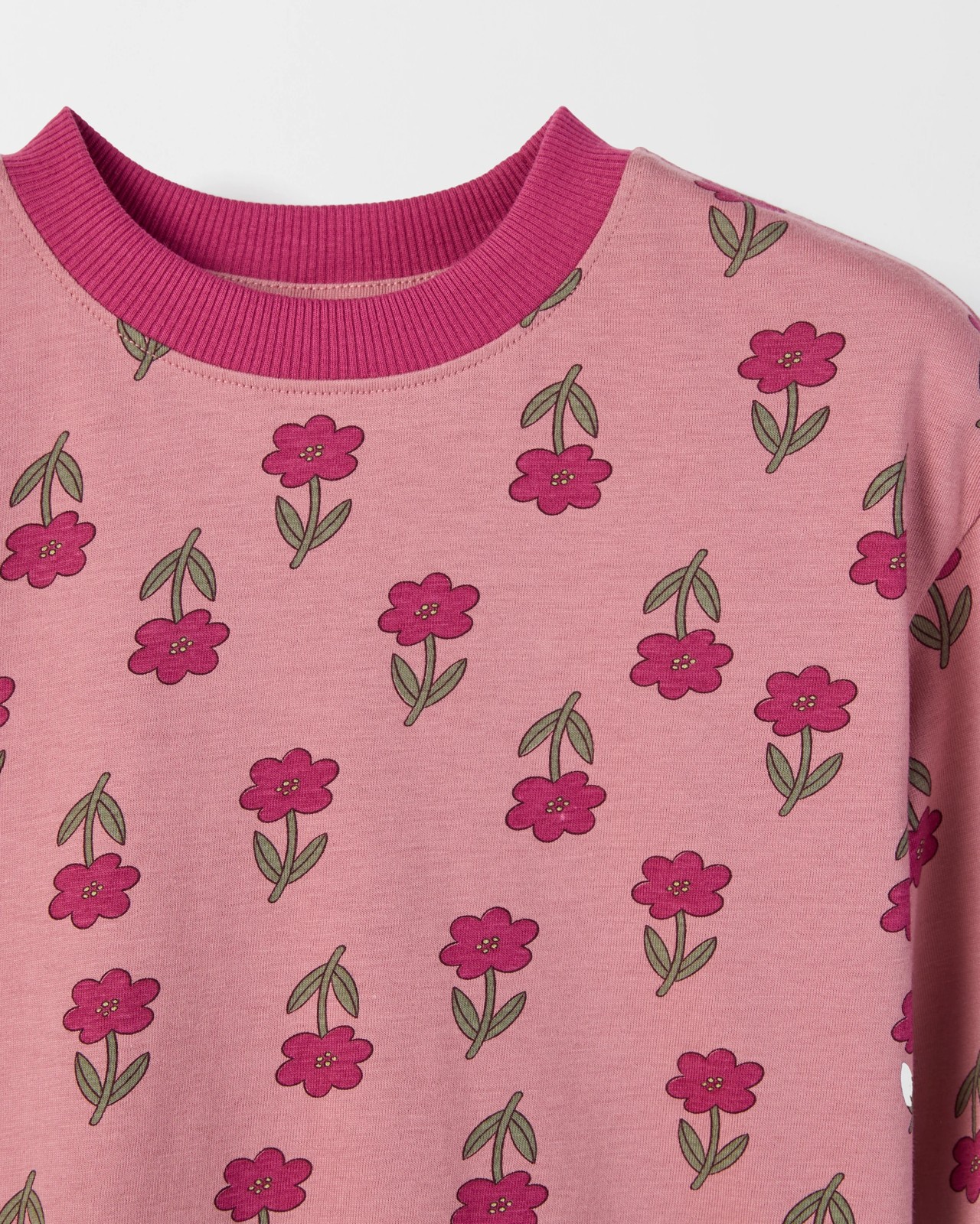 340_72069950_2+340T7206