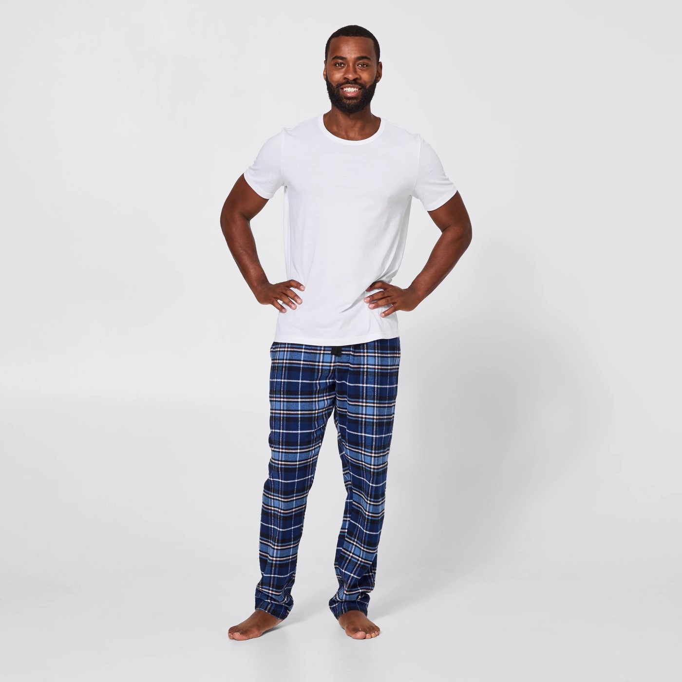 Maxx 2 Pack Under T-Shirts 5 of 5