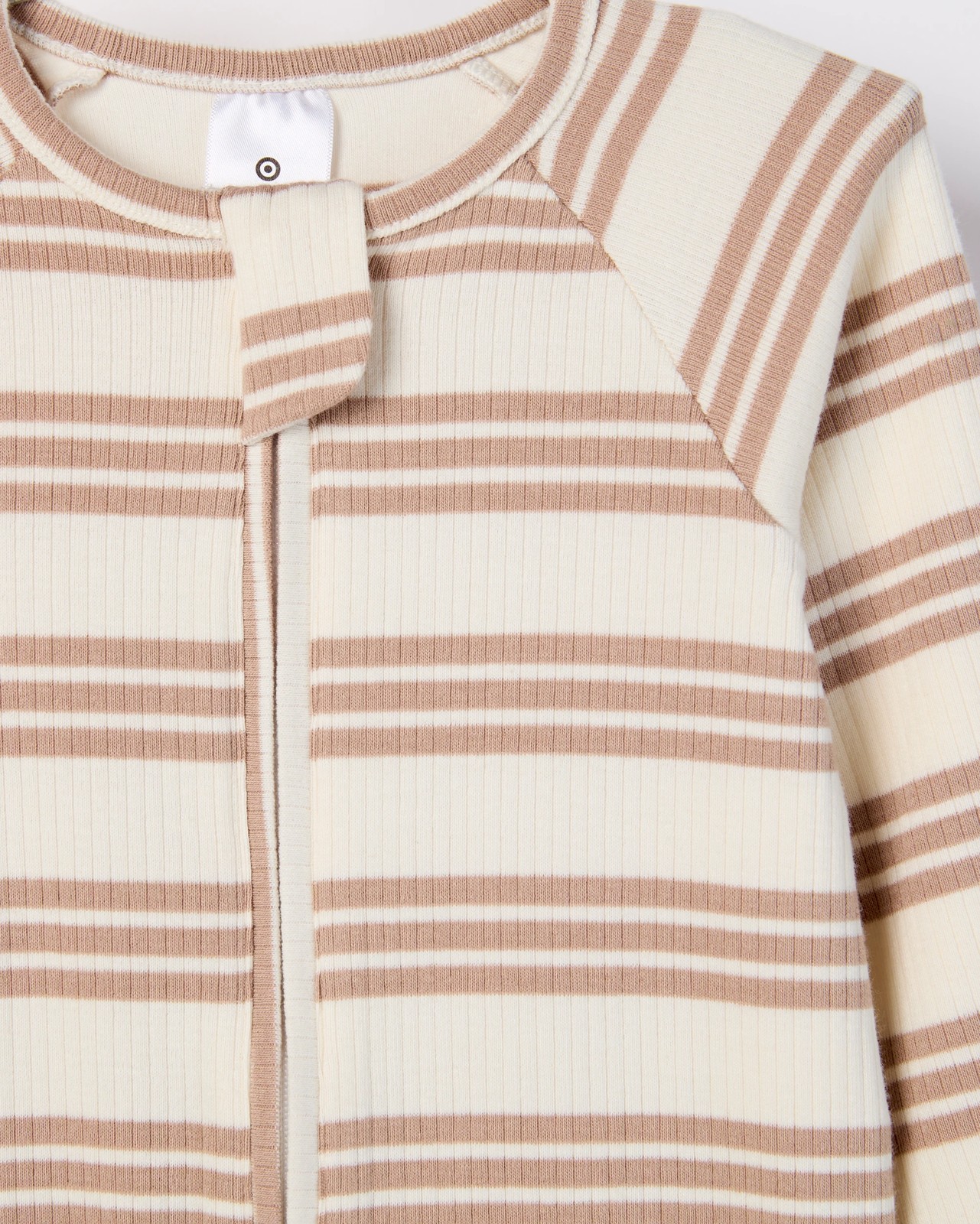 355_72168684_2+355T7216