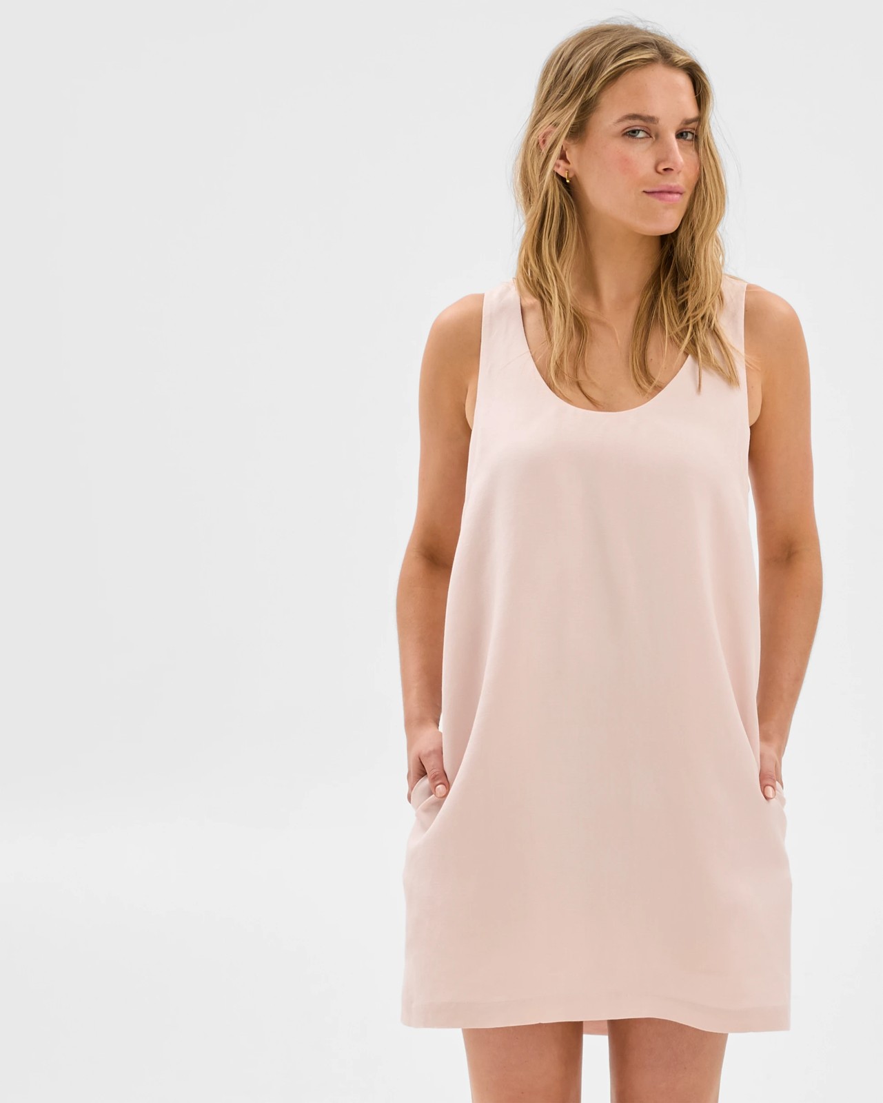 250_71818566_3+250T7181