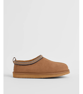 Australian Design Ugg Sheepskin and Leather Tape Scuff Slipper