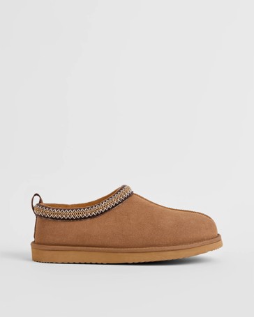 Australian Design Ugg Sheepskin and Leather Tape Scuff Slipper