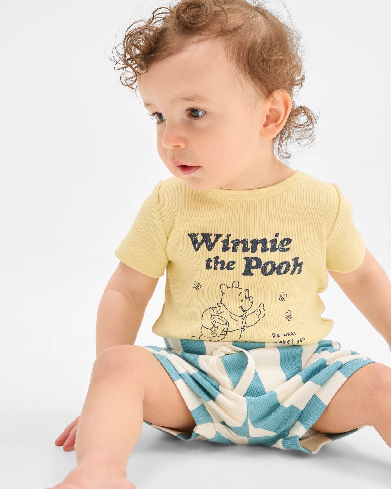 Licensed Disney Baby Organic Cotton Bodysuit & Shorts Set - Winnie the Pooh Green 2 of 6