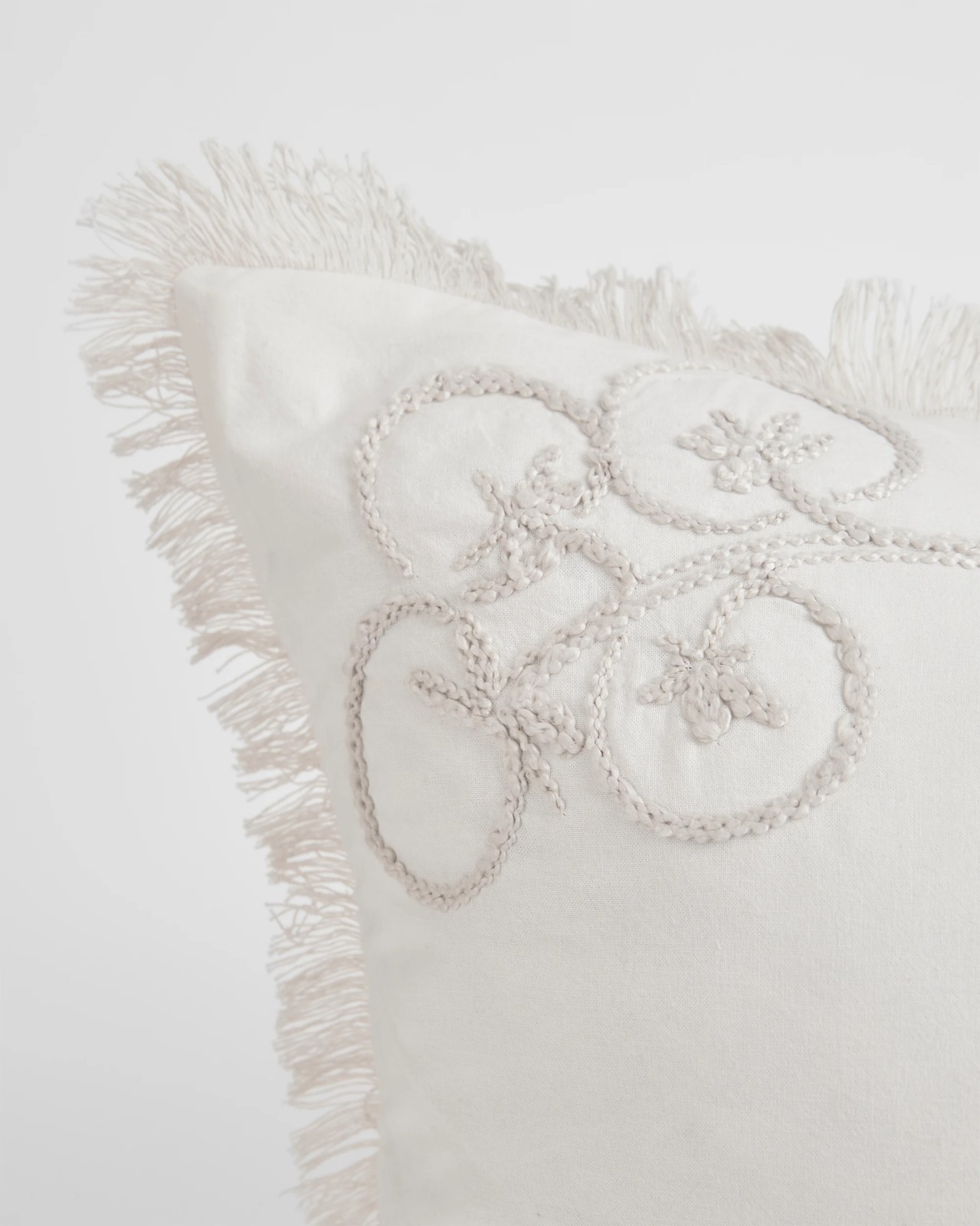Lunar Embroidered Cotton European Pillowcase 3 of 4