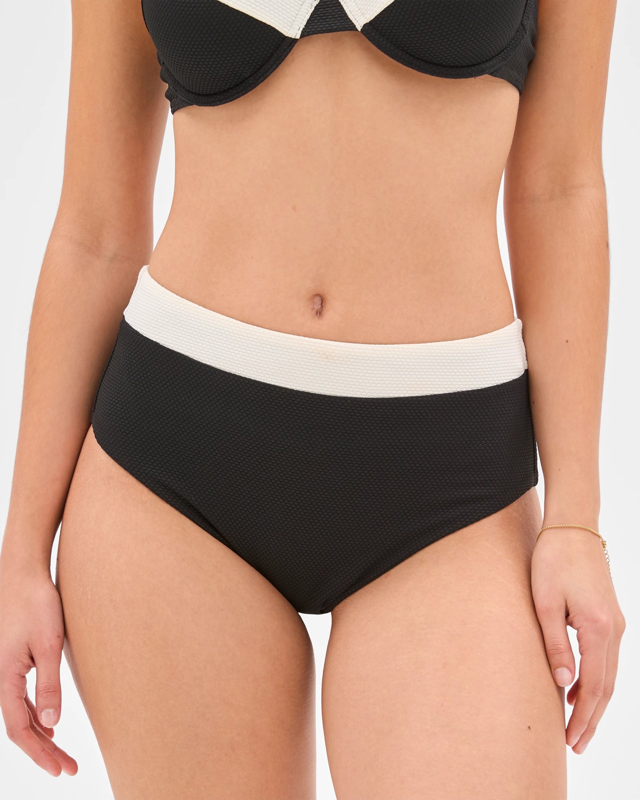 230_71626901_12+230T7162