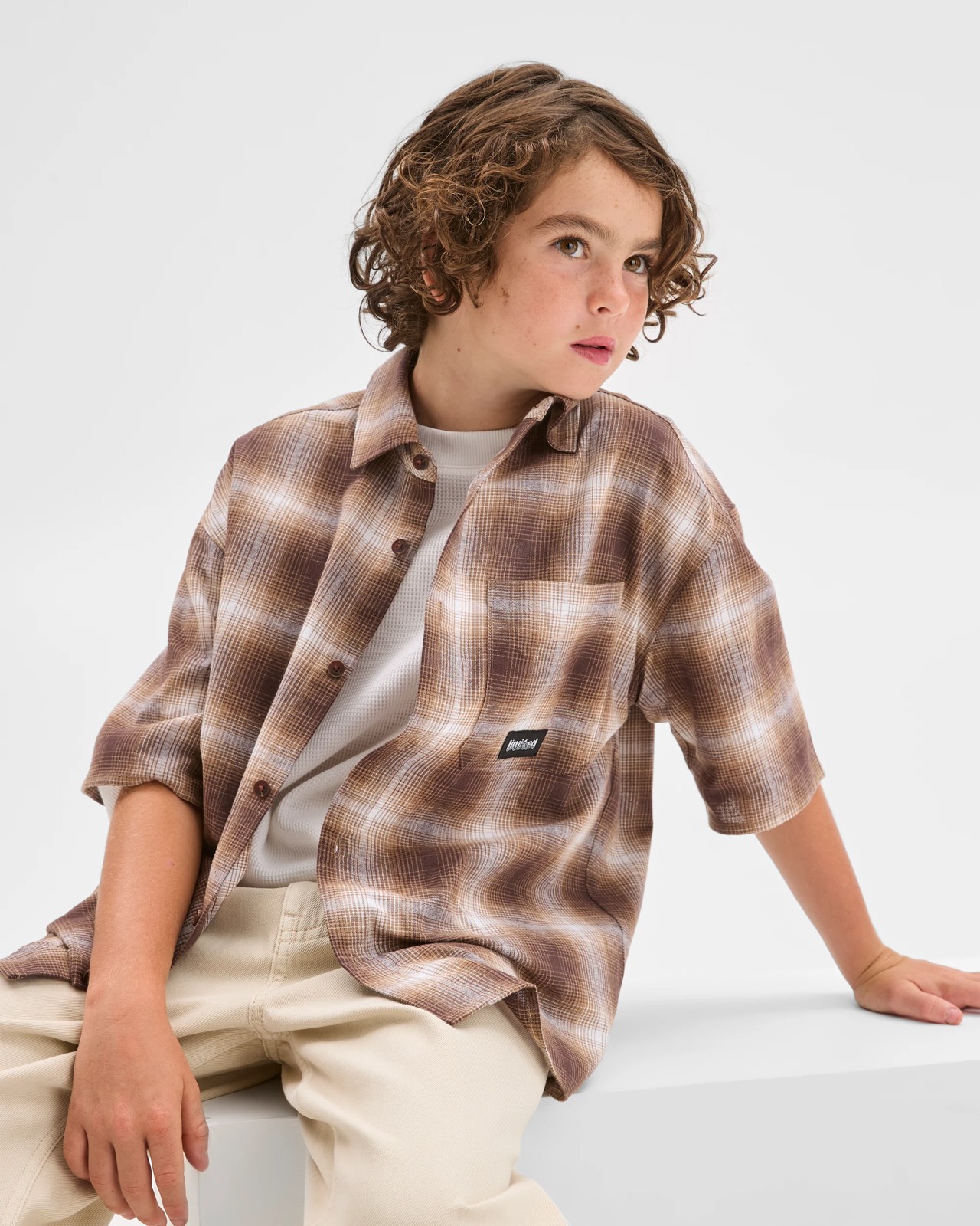 375_72052181_3+375T7205