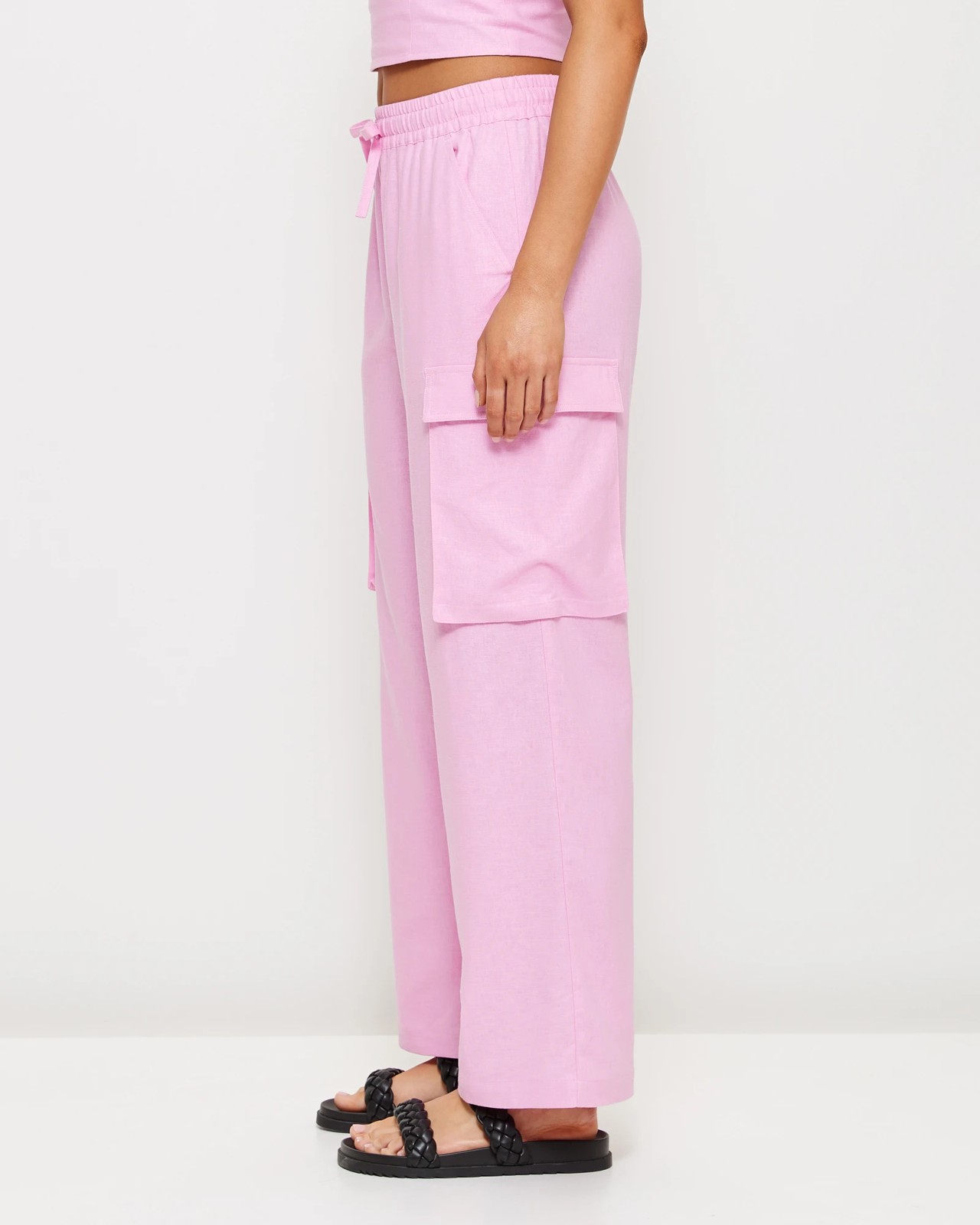 250_68067694_3+26131F