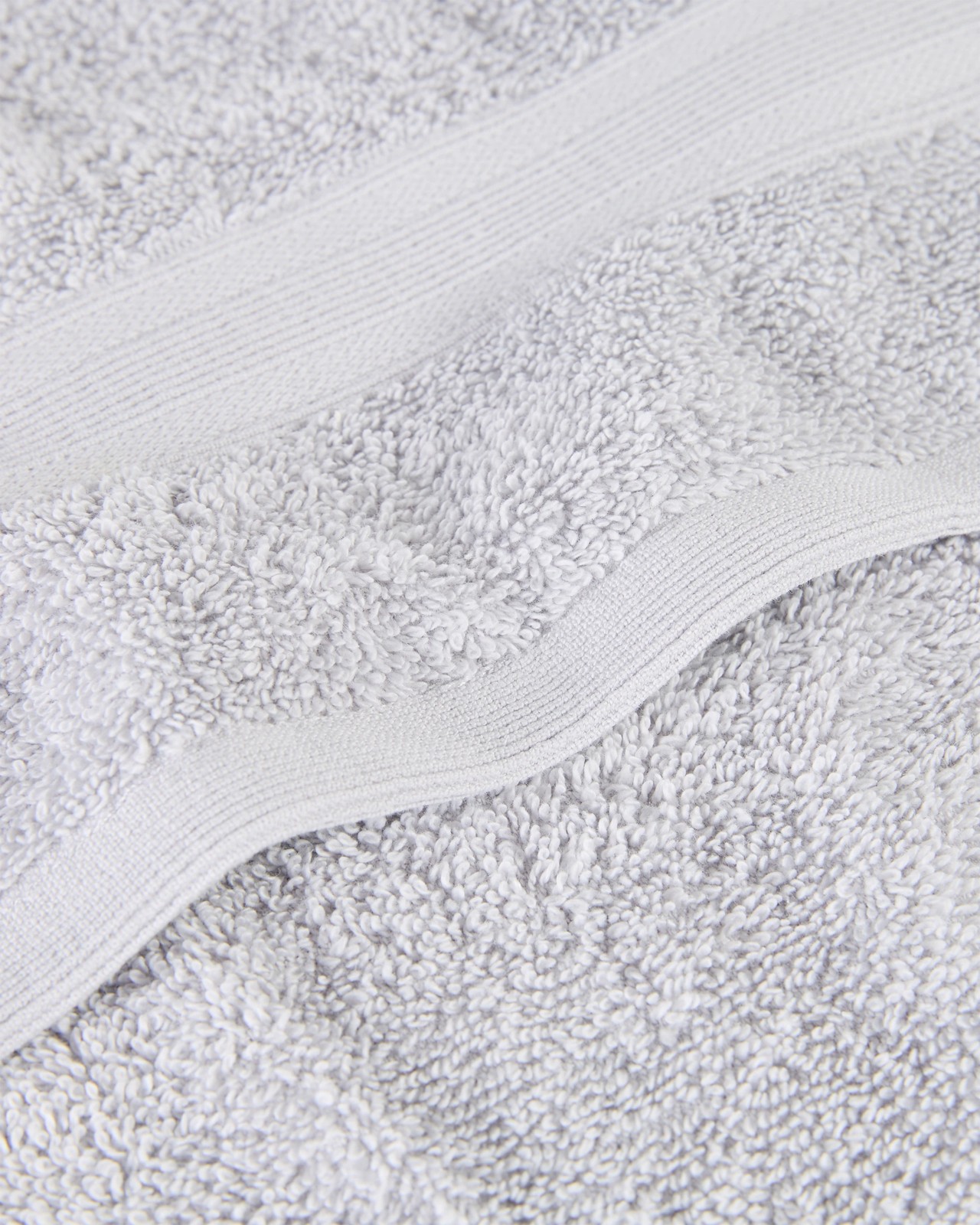 590_71696058_3+590T7169