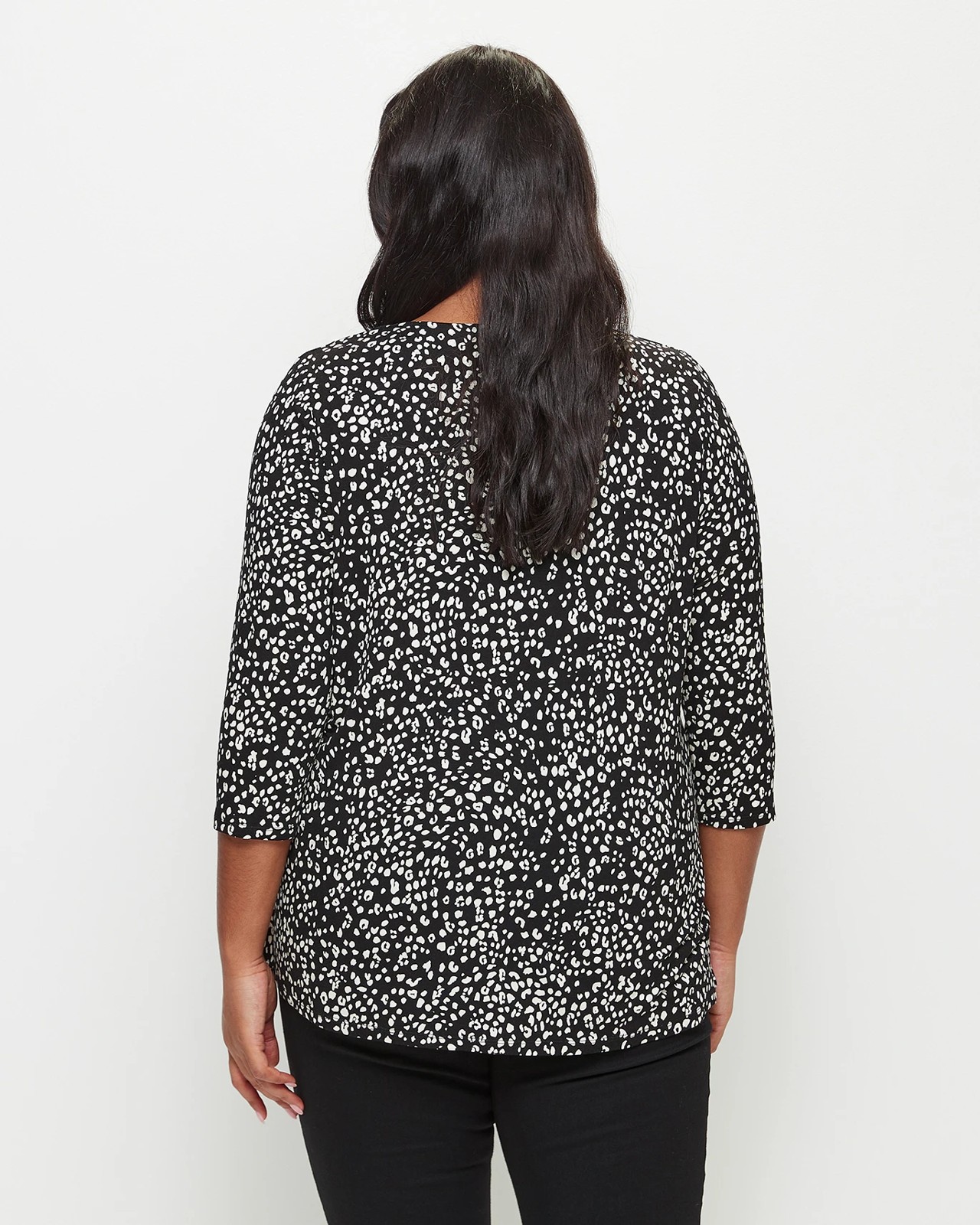 Curve 3/4 Sleeve T-Shirt 4 of 6