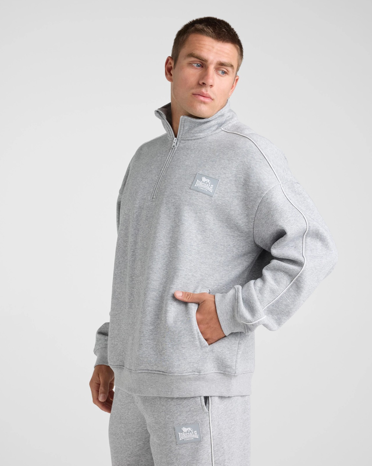 Lonsdale London Relaxed Sport Quarter Zip - Grey Marle 4 of 5