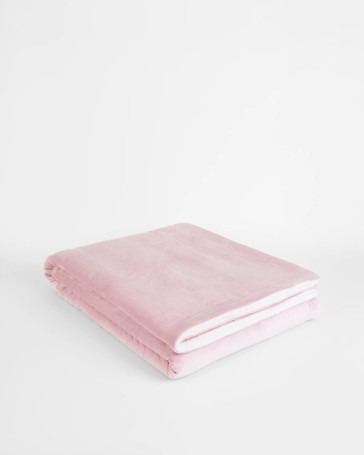 Ruby Fleece Sherpa Blanket