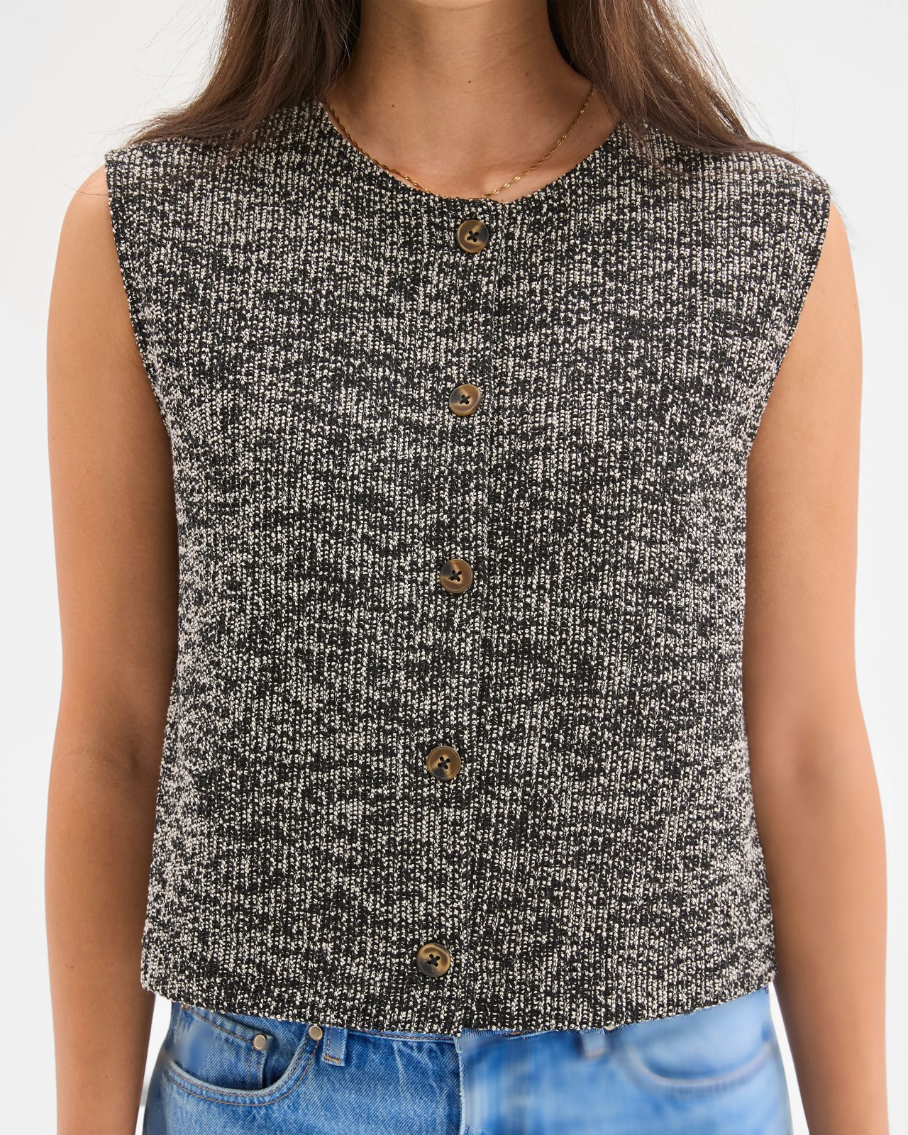 220_71949116_3+220T7194