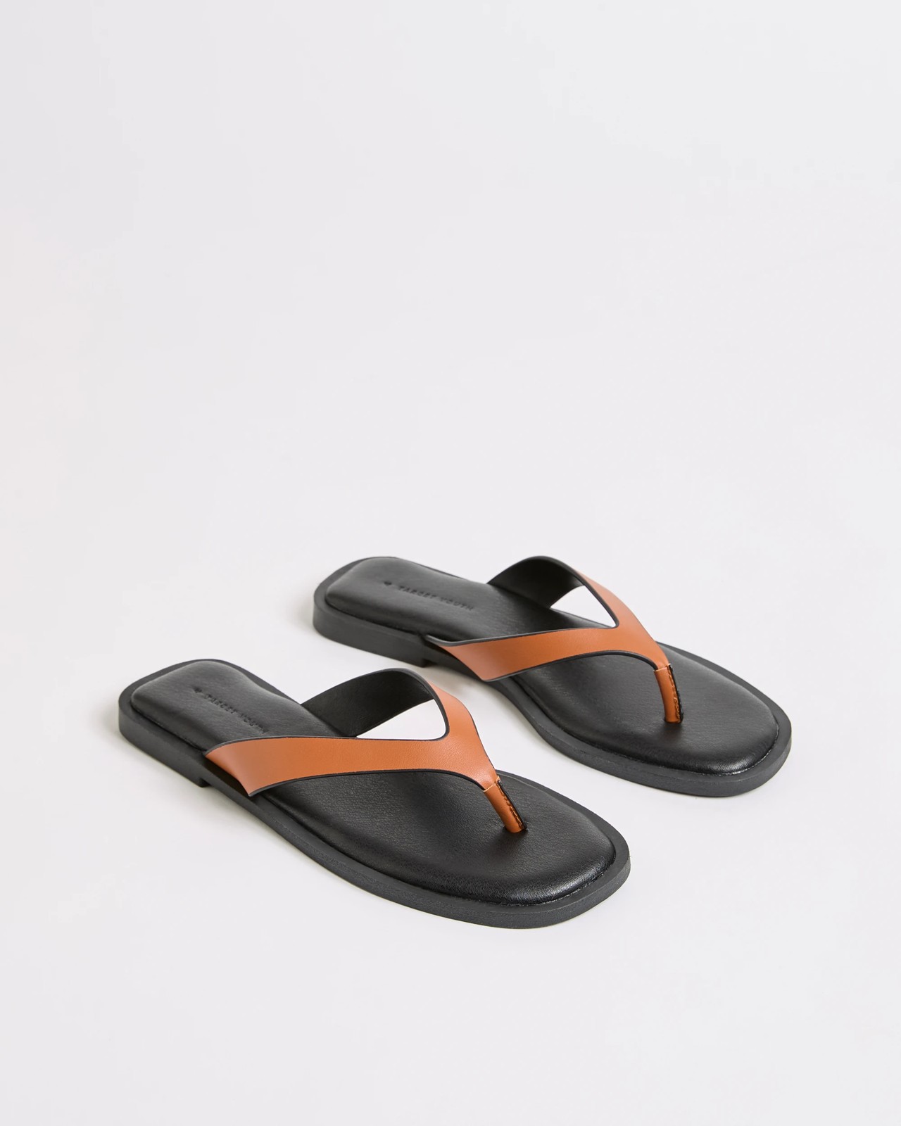 Fashion Thongs - Tan 2 of 3