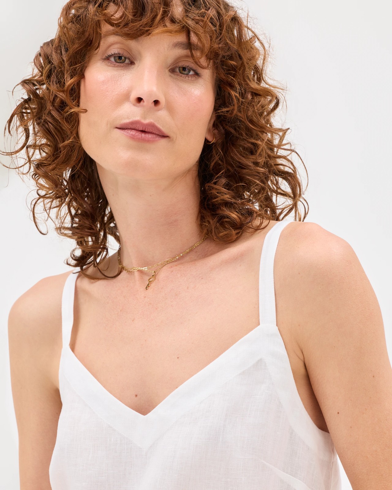 European Linen V-Neck Camisole - White 3 of 5