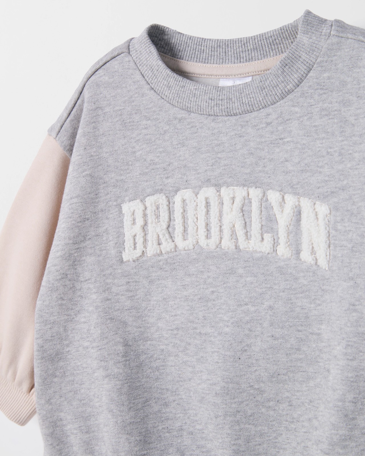 355_72032138_2+355T7203