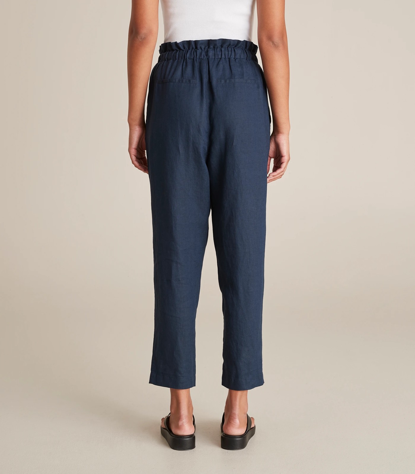 European Linen Tapered Pants 3 of 6