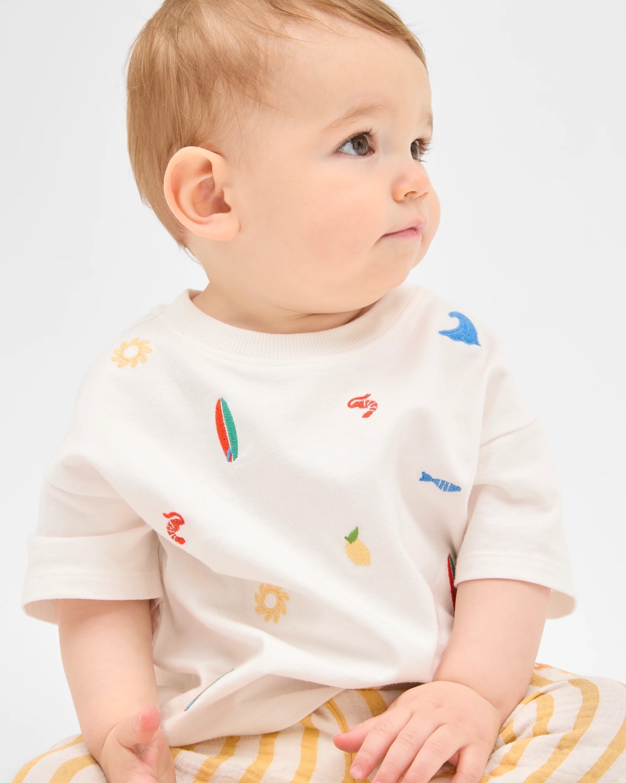 Baby Organic Cotton Embroidered T-Shirt - Beach Cream 4 of 6