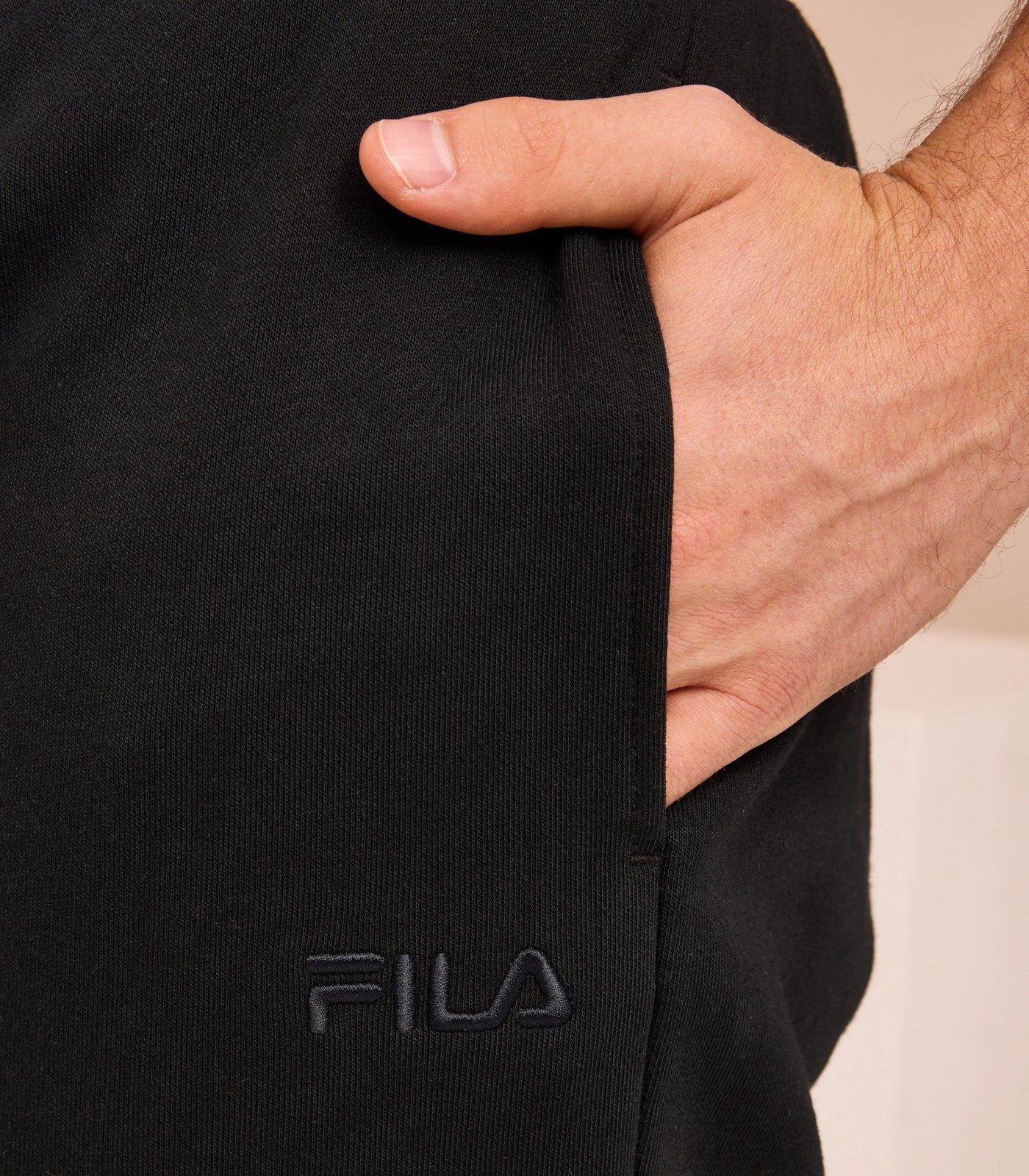 Fila Core Trackpants - Black 5 of 5