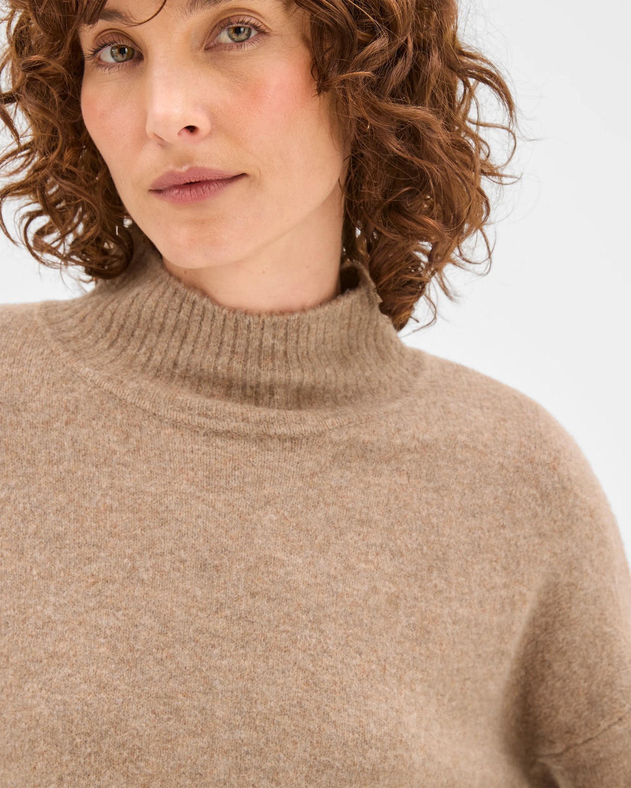 220_72379134_6+220T7237