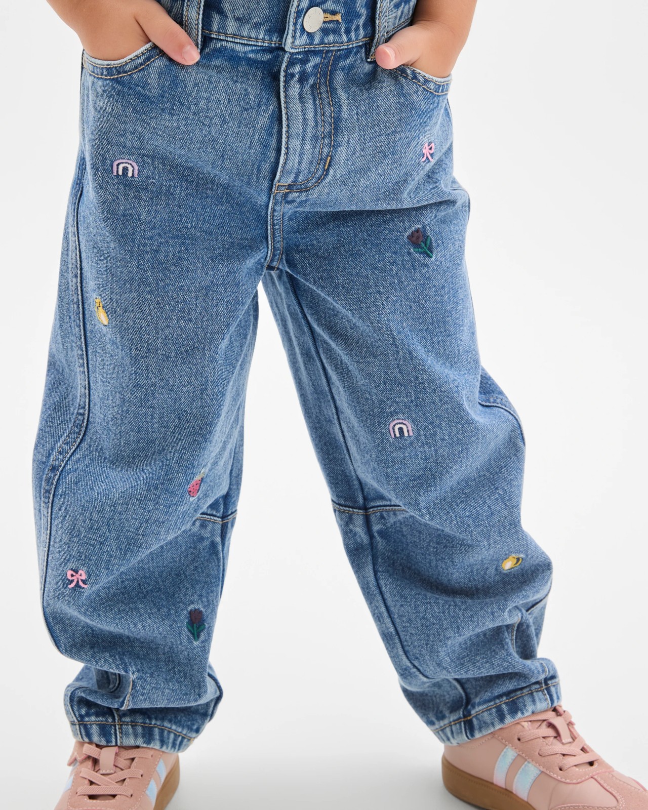 Embroidered Barrel Leg Denim Jeans 3 of 6