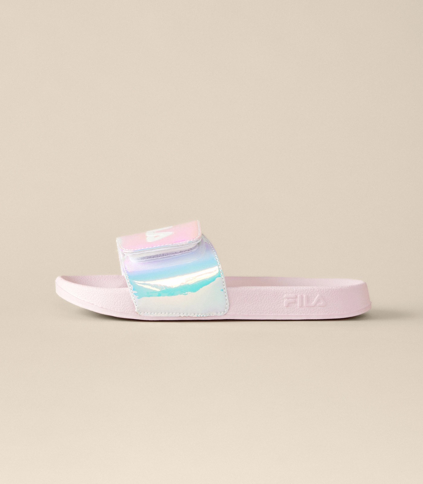 Fila slides deals holographic