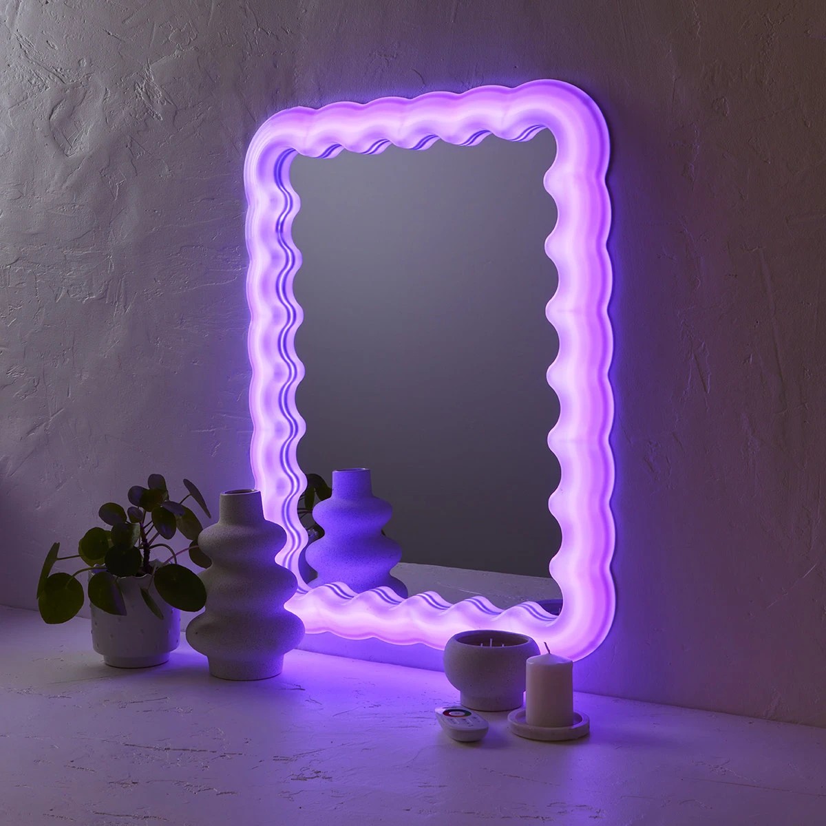 Led store mirror target