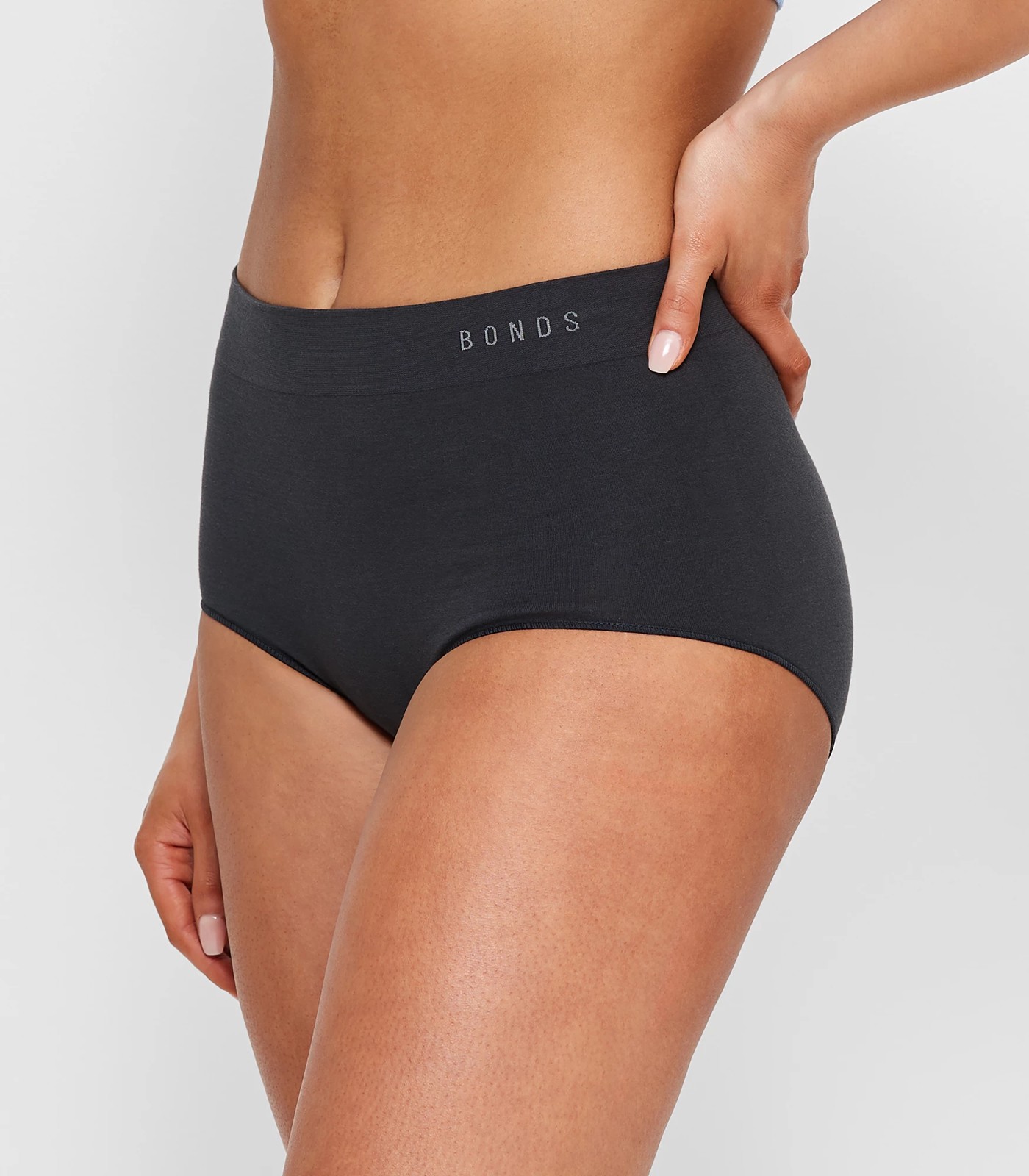 2-pack seamless bikini briefs