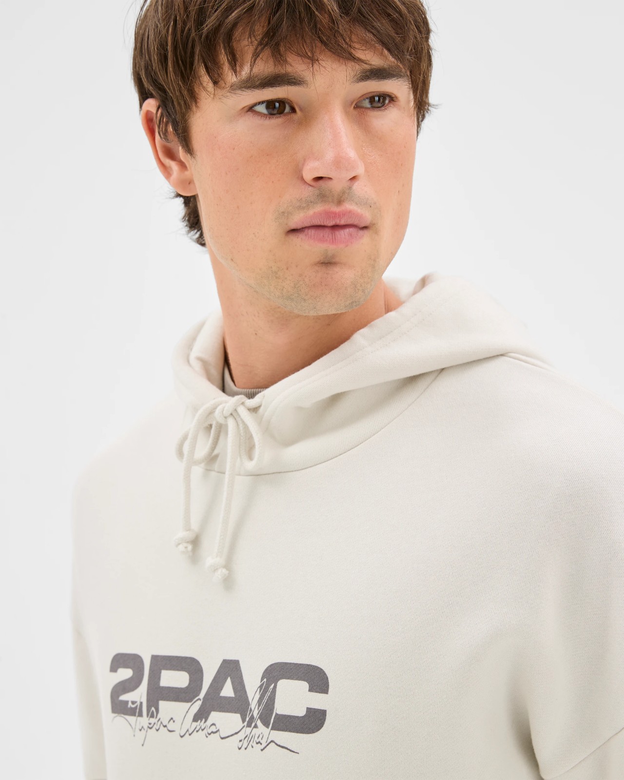 Tupac Heavyweight Graphic Hoodie 5 of 6
