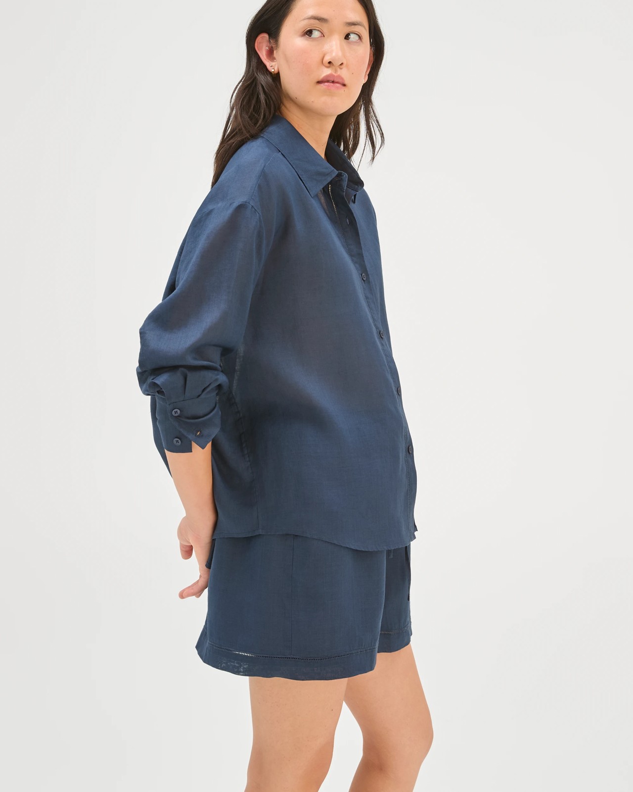 A-Line Trim Detail Shorts - Navy 4 of 6