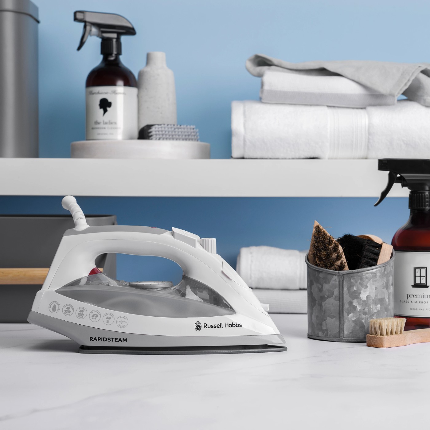 Russell Hobbs Rapid Steam Iron 5 of 6