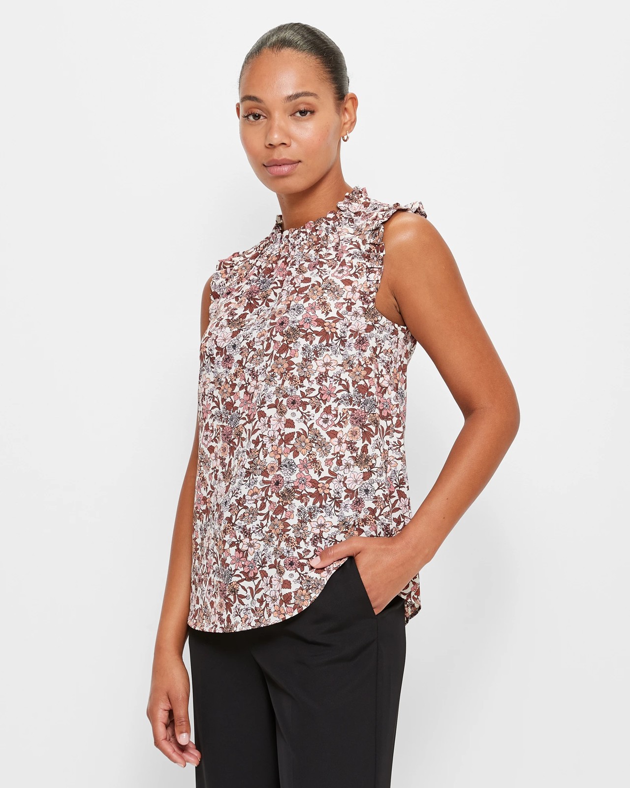 Floral sleeveless outlet top