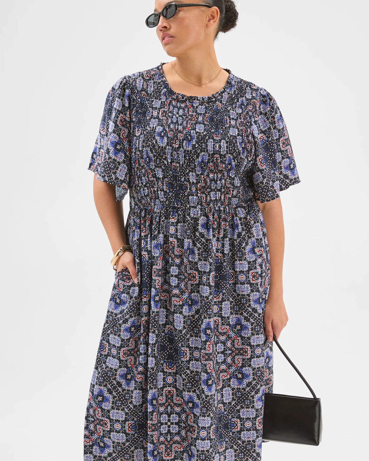 Plus Size Shirred Bodice Midi Dress 4 of 5