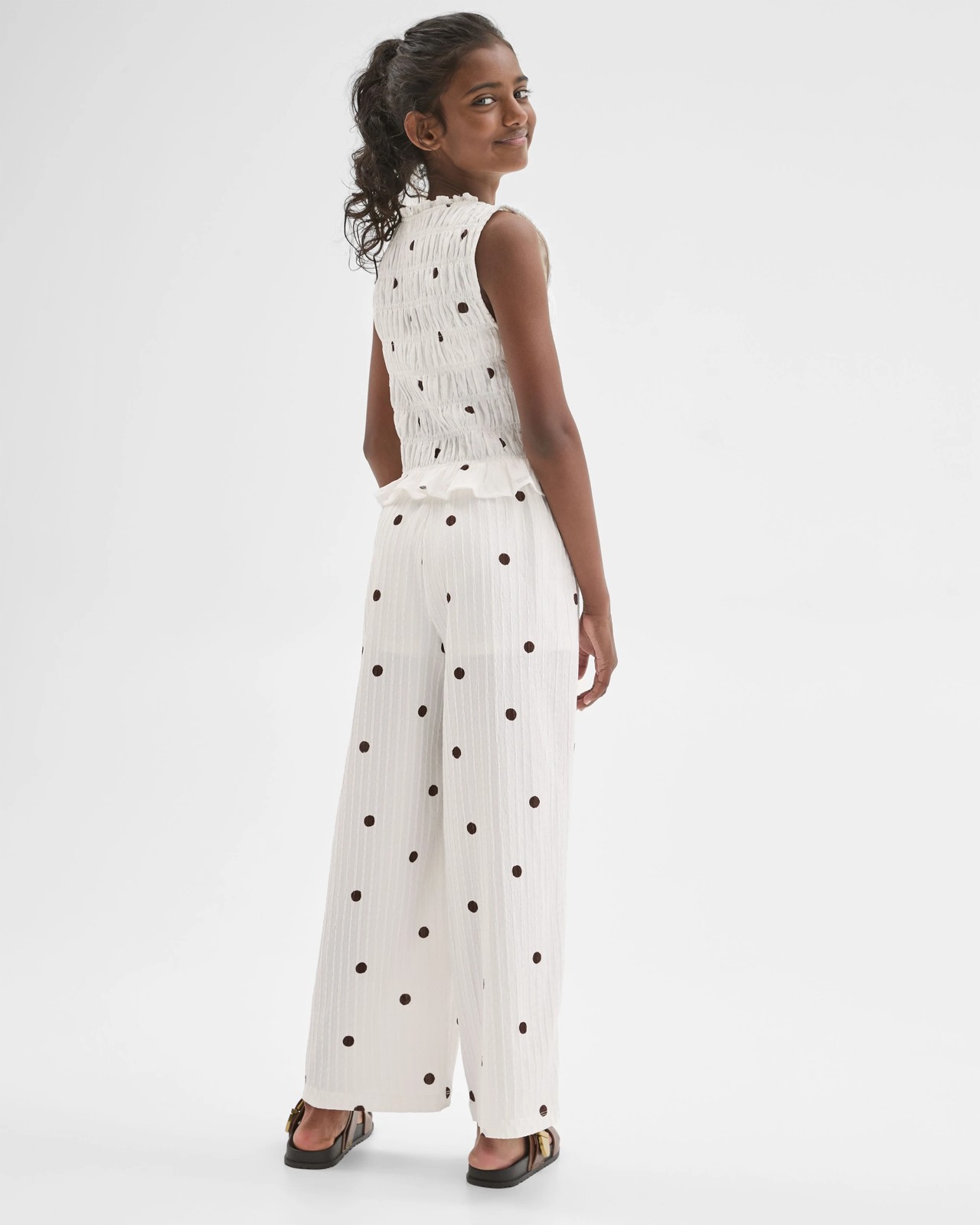 320_71838007_4+320T7183